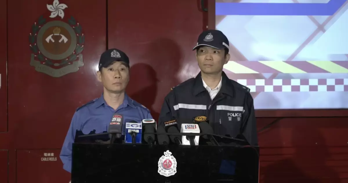 荃灣老圍鐵皮屋三級火救熄   沒人傷亡初步無可疑