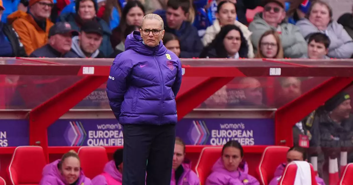 國際足協新例：女子賽事每隊須有女教練