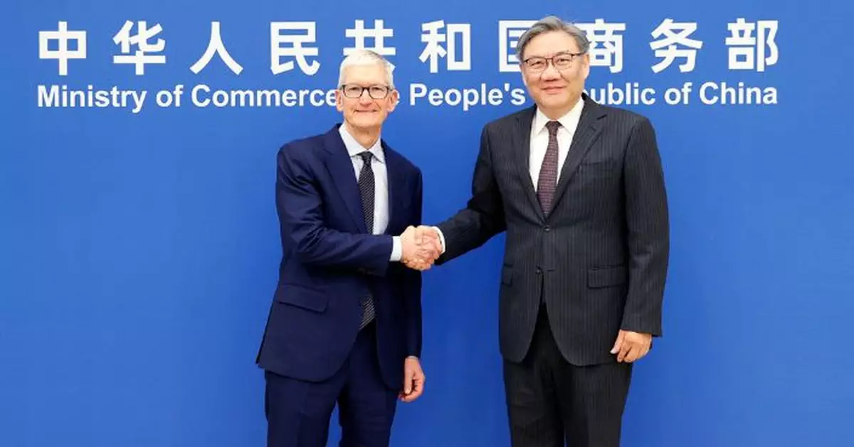 王文濤晤庫克盼蘋果堅定在華發展信心