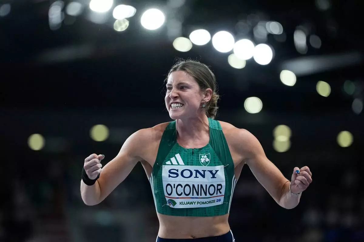 愛爾蘭選手奧康納（Kate O'Connor）在2026年3月22日，周日，波蘭托倫舉行的世界室內田徑錦標賽五項全能鉛球項目中，完成一次嘗試後作出反應。（美聯社圖片/Matthias Schrader） AP圖片