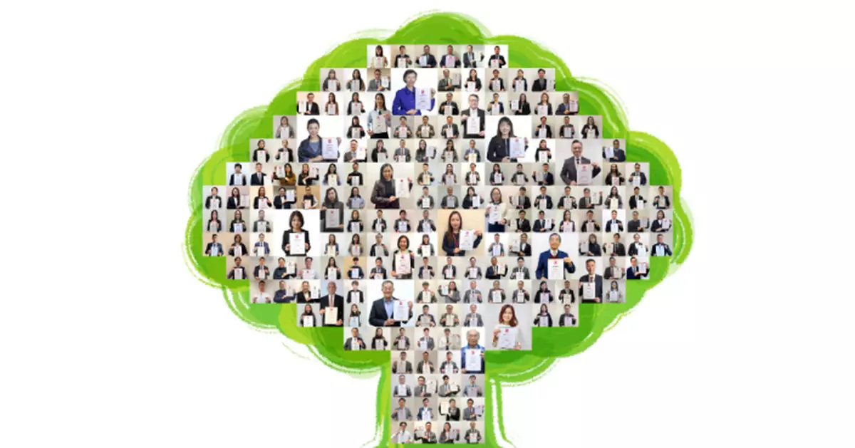 長江集團168家成員公司獲頒「商界展關懷」標誌 連續22年最多成員獲此殊榮