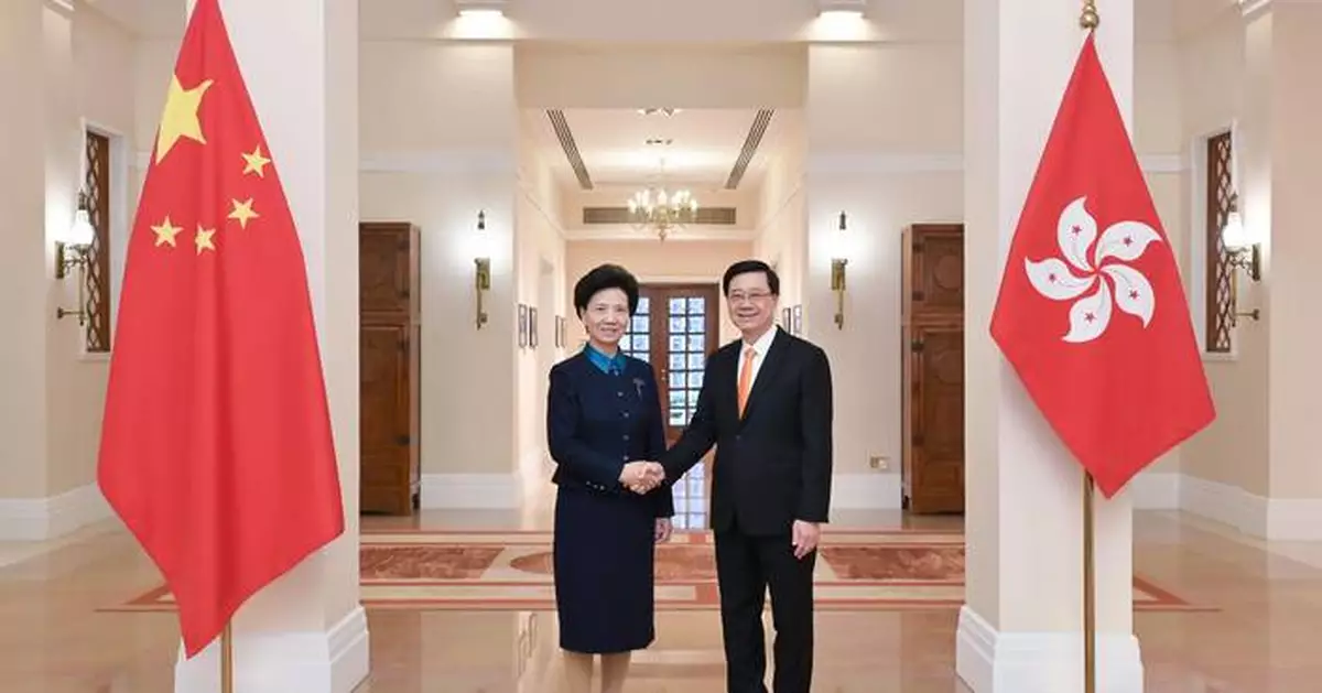 李家超晤諶貽琴 稱「十五五」規劃成特區規劃家庭及婦女工作重要指引