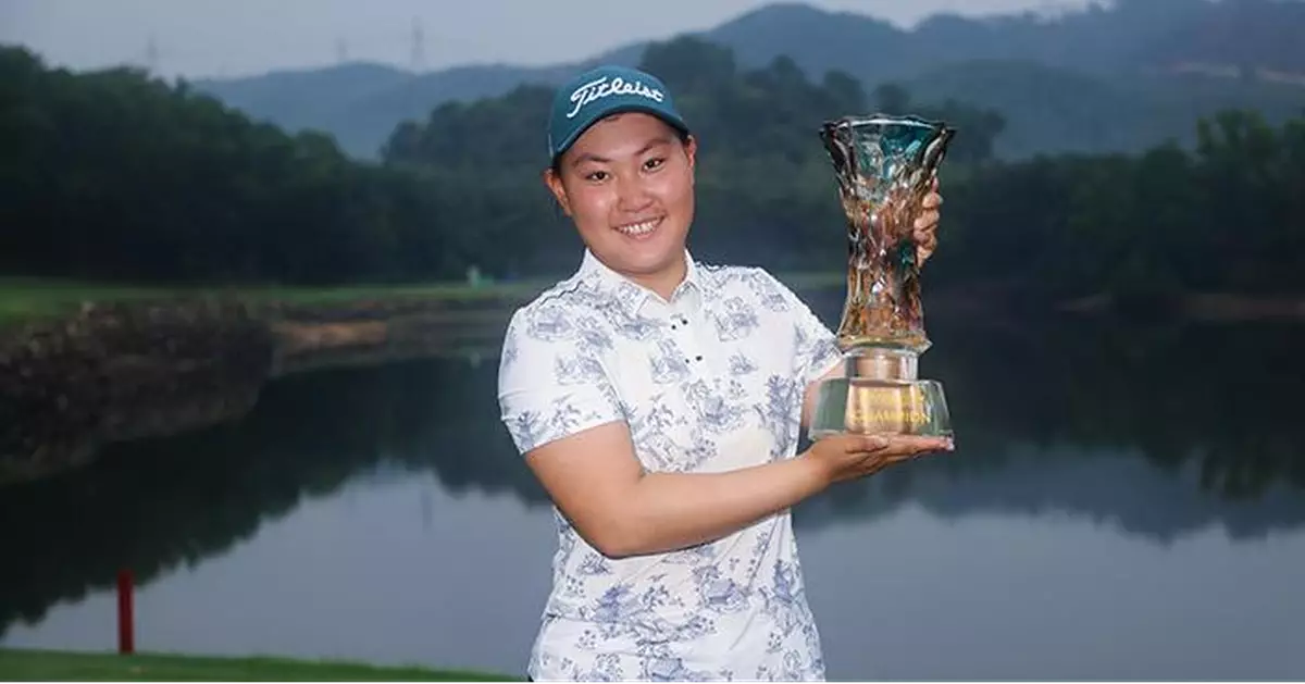 衡泰信女子公開賽 任怡嘉加洞賽擊敗劉蕙 奪轉職業後首冠