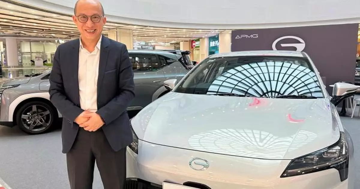 巴士的專訪｜電動車特賣場兩日接逾百訂單   富利堡急調300台現貨應市 黃毅力: 油價高電動車前景樂觀