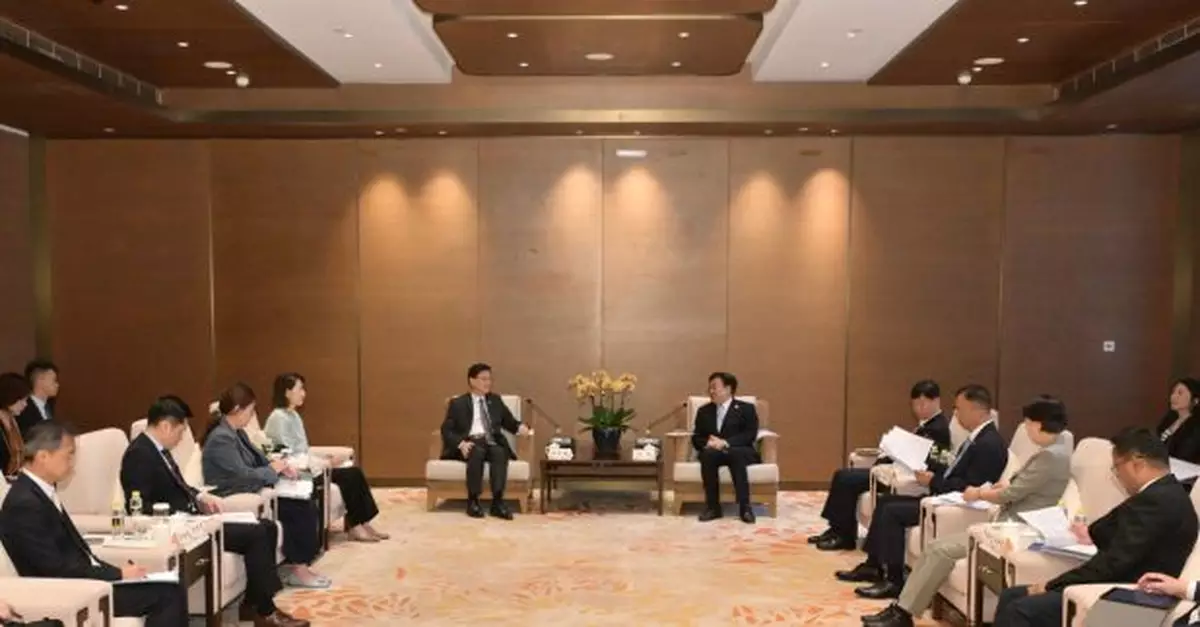 李家超稱去年在海南新設港企逾790家　投資額180億人民幣