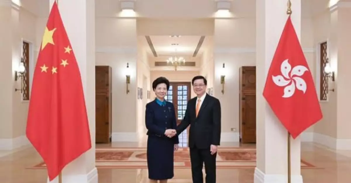 李家超歡迎諶貽琴率團出席峰會　體現國家重視特區婦女工作