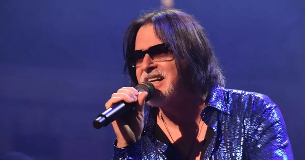 經典樂團Boston主唱腦癌病逝終年60歲 翻唱致敬原主唱入團 43歲超市職員變搖滾巨星