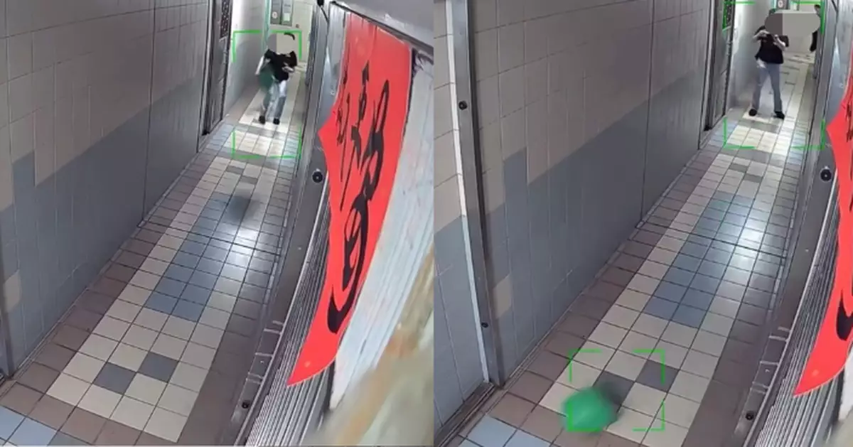 懶行多幾步打保齡球式送貨 派遞員走廊拋包裹滾到門口後拍照交差遭監控影低