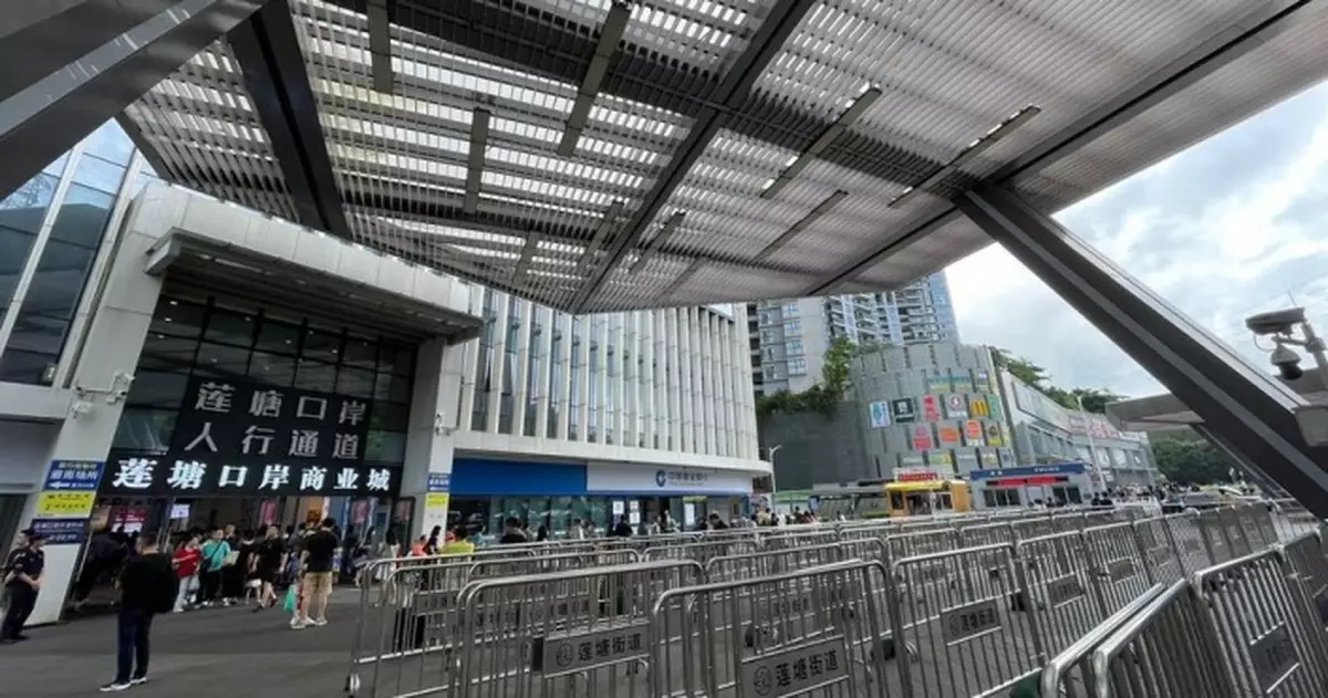 港人跨境短途旅遊熱持續 蓮塘口岸年內客流人次已破千萬