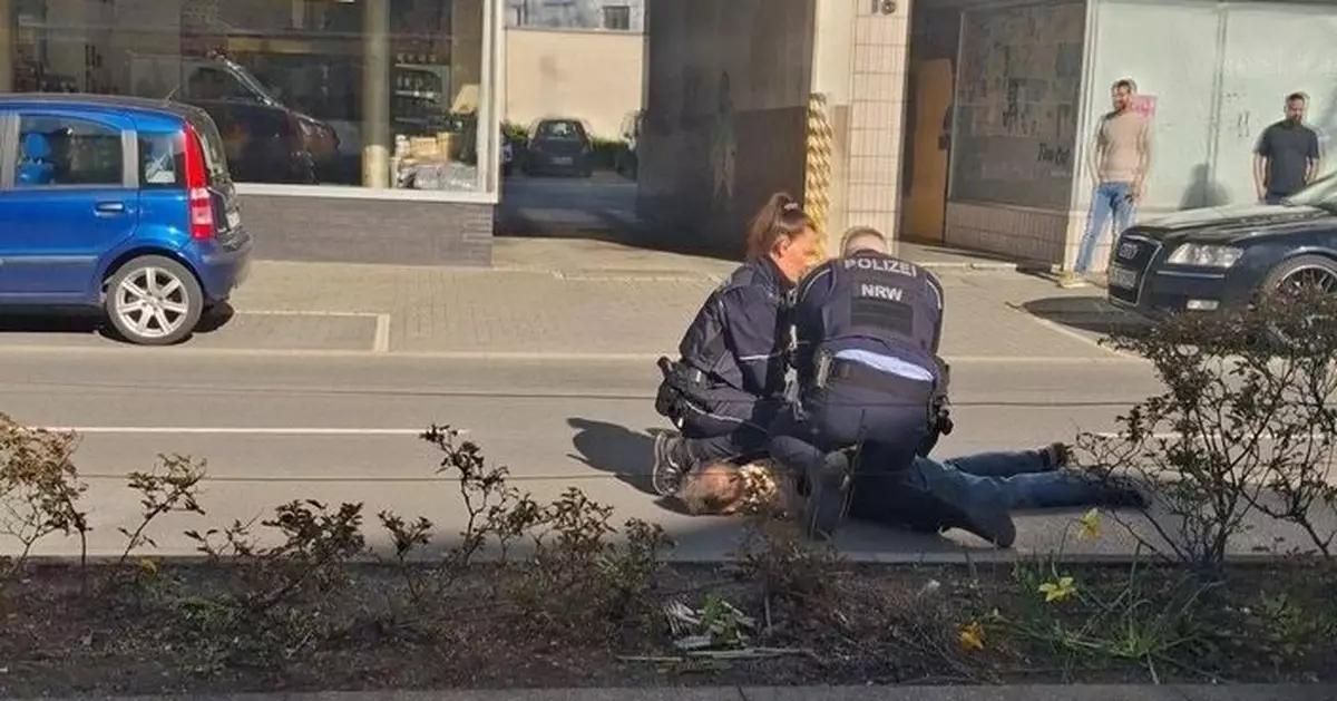 德國索林根發生持刀襲擊案 據報至少兩人受傷