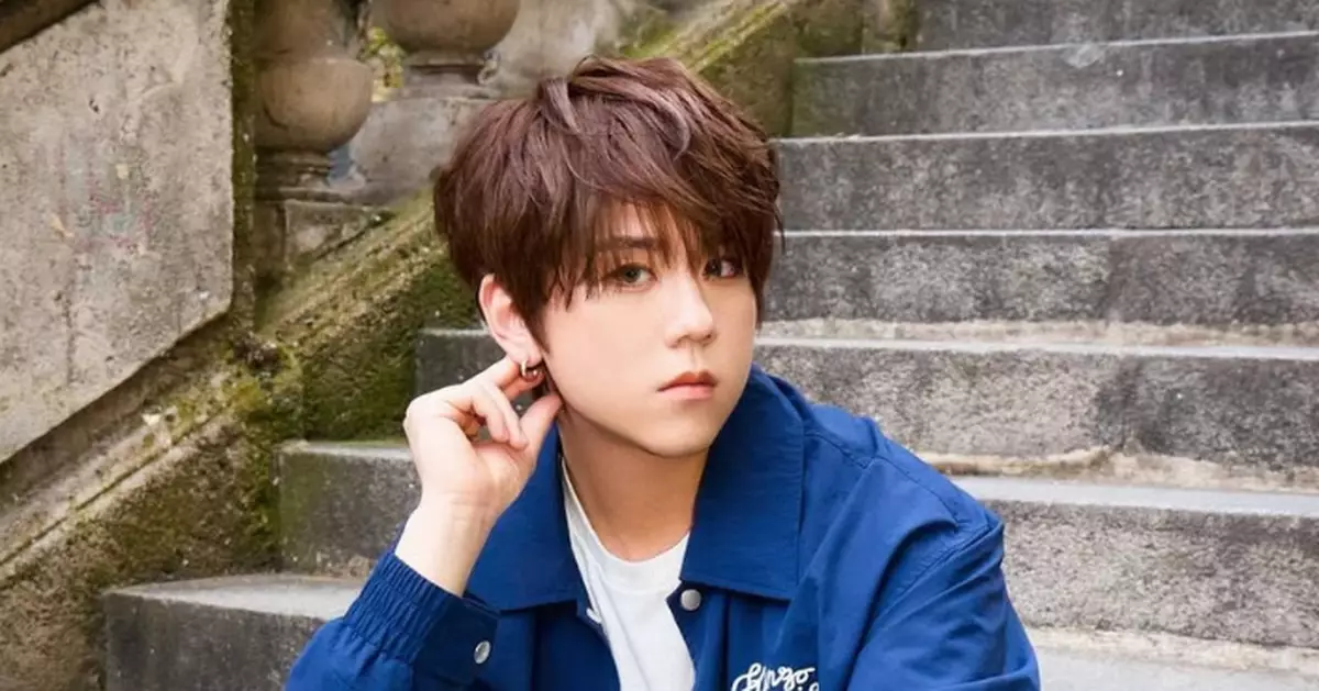 駕車時左手取帽致撞欄 姜濤認不小心駕駛罰款1000元