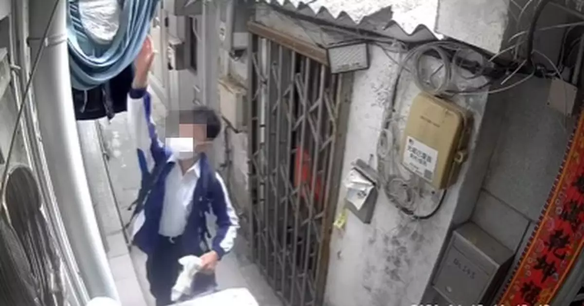 圍村男學生跳高偷胸圍內褲 手法熟練惹網民熱議：絕對唔係第一次！