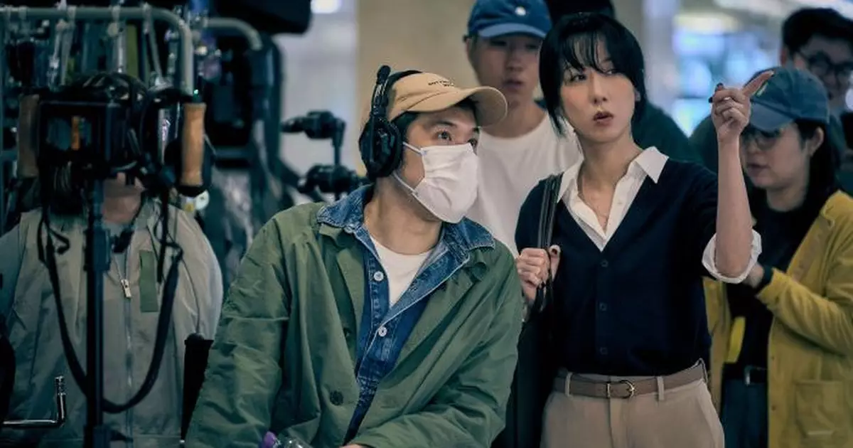 泳兒升呢MV導演一Take過爆喊　自爆飲酒壯膽拍到「得番半隻眼」