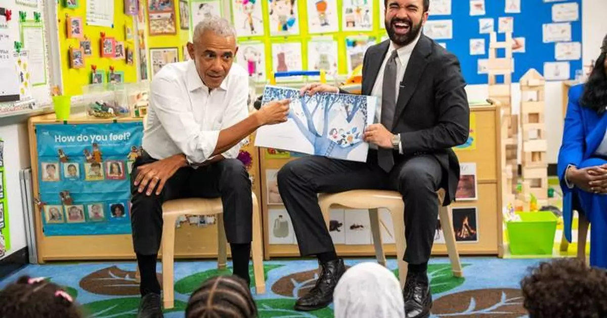 奧巴馬紐約會晤市長曼達尼 與幼童共讀唱歌