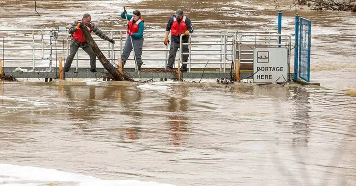 美國多地持續受惡劣天氣影響 暴雨閃電洪災不斷