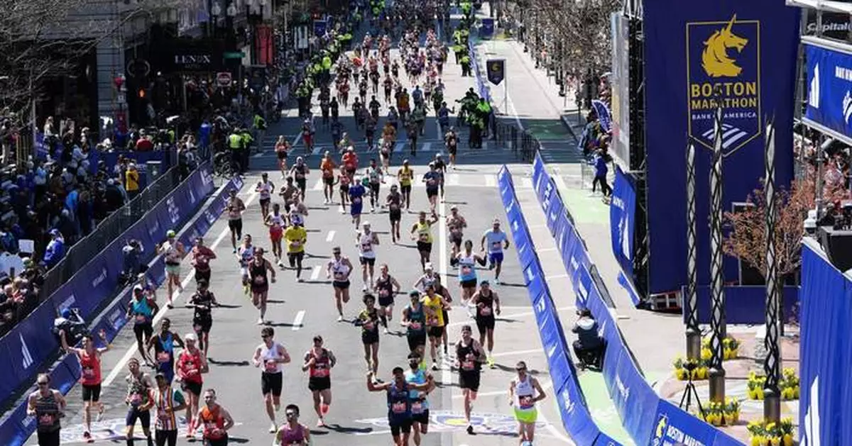 波士頓馬拉松匯聚史上最快陣容開跑 逾3萬人迎冷風挑戰