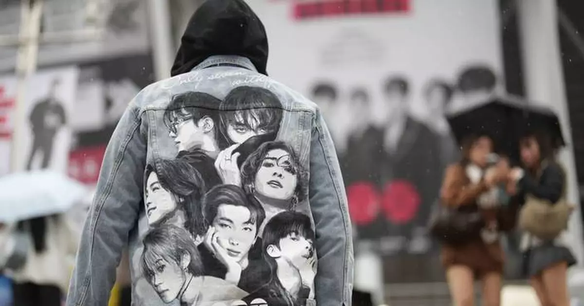 BTS全新世界巡演首爾開鑼 歌迷冒雨見證天團回歸