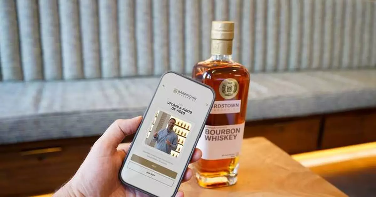 巴茲敦波本威士忌推NFC禮贈新體驗 輕觸手機傳心意