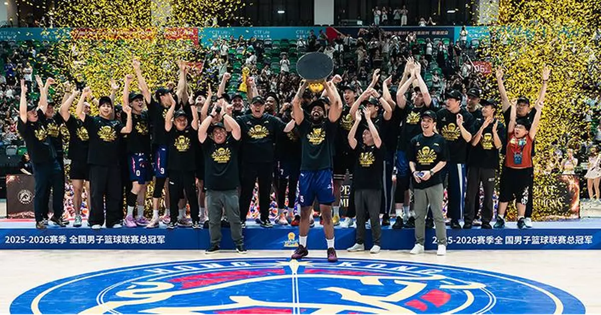 香港金牛主場啟德體藝館5000球迷見證 NBL總決賽橫掃上海玄鳥成就三連霸