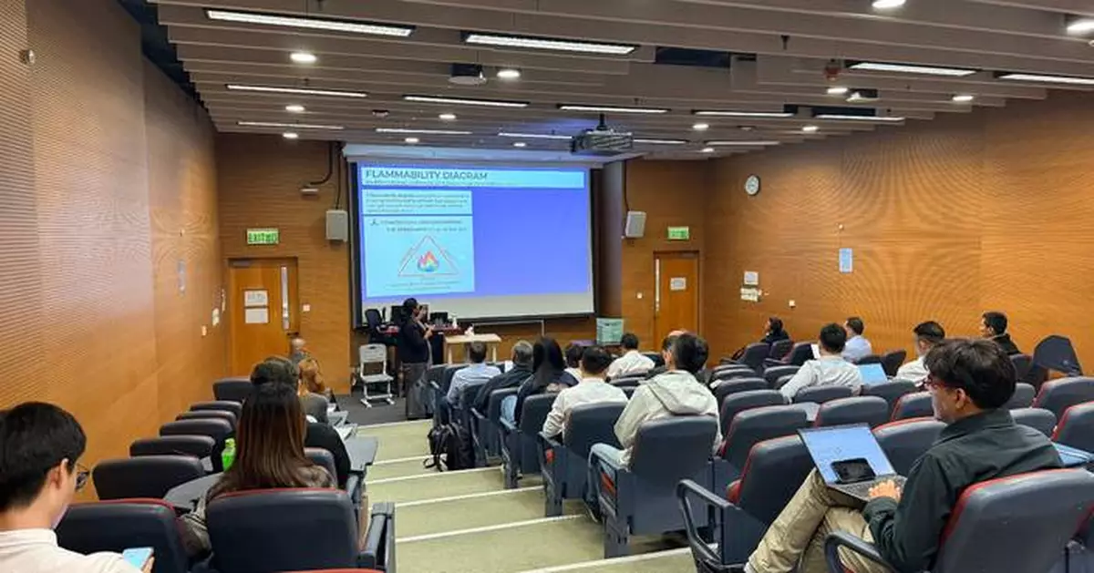 全球首個政府主導綠色船用燃料導師培訓計劃於理大舉行