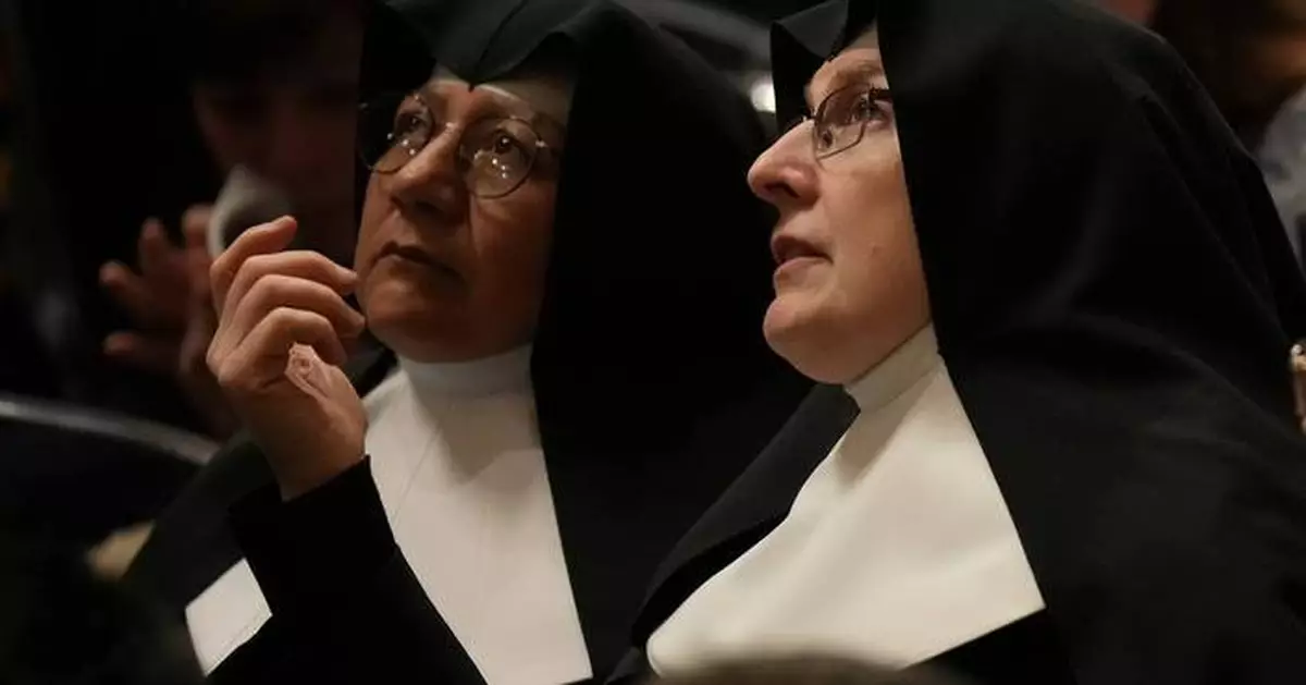 教宗利奧十四世首度主持復活節守夜禮 籲戰亂世界和諧太平