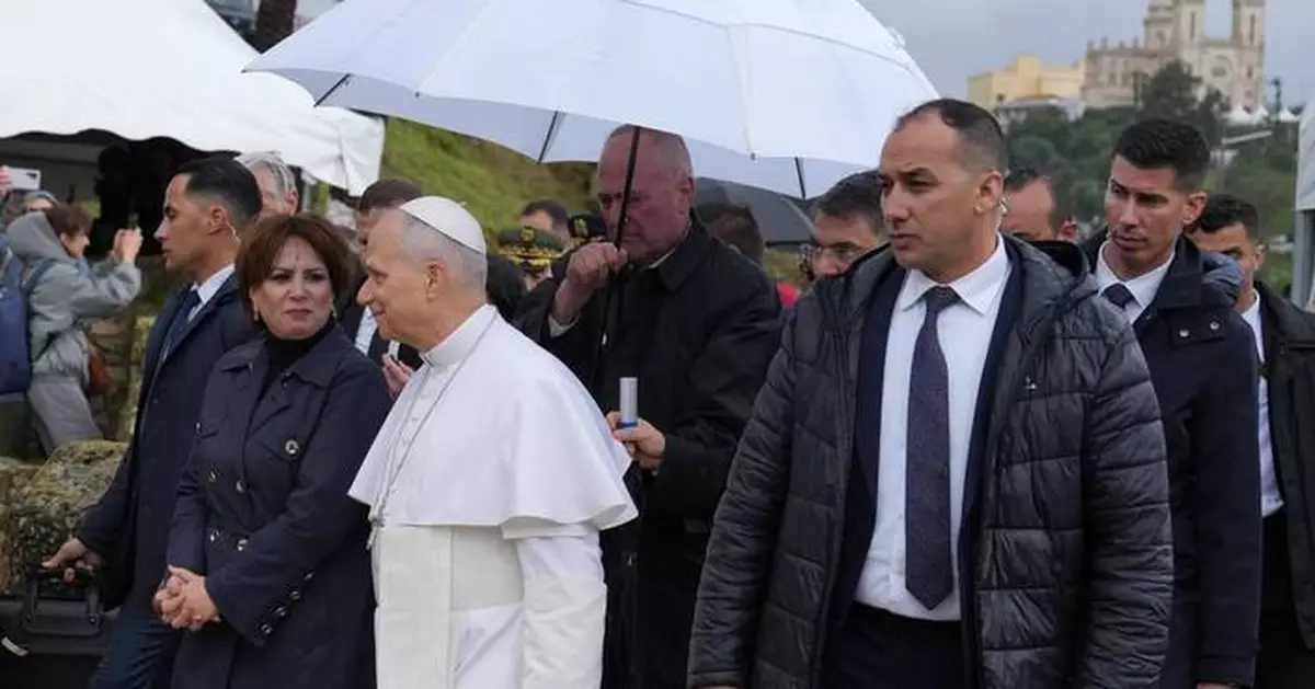 特朗普批教宗「軟弱」惹眾怒 梵蒂岡遊客斥荒謬不恰當