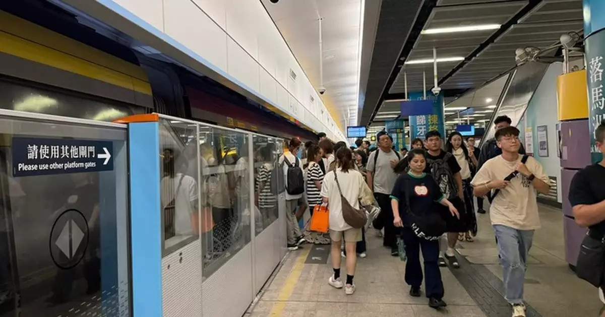 港鐵勞動節黃金周加強服務 高鐵東鐵增班次便利跨境出行