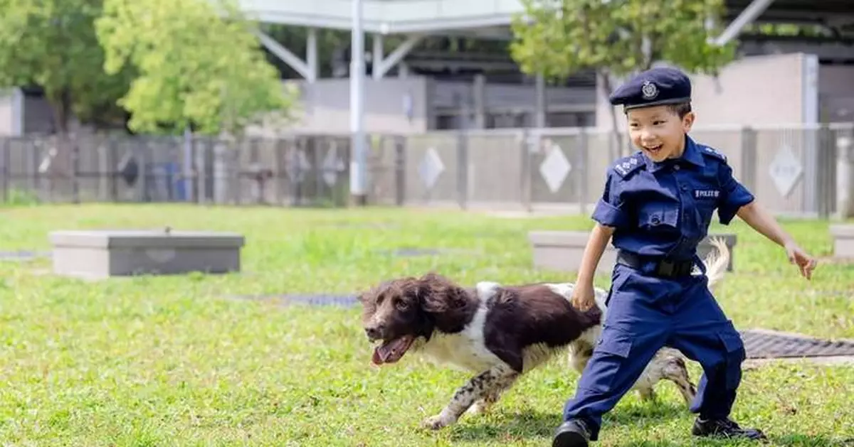 兩小萌警復活節總部開心體驗 拍檔警犬Happy和Groofy訓練搜蛋
