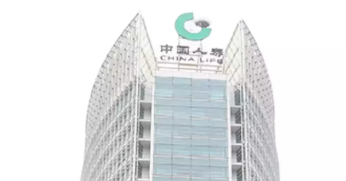 紐油守100美元 布油創38年最大單月升幅