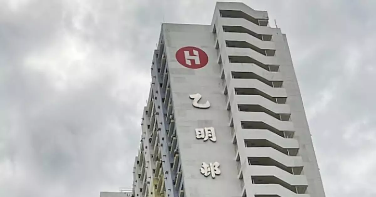 沙田乙明邨男子因21歲子升學問題與妻兒爭執期間墮樓亡 妻兒涉誤殺被捕