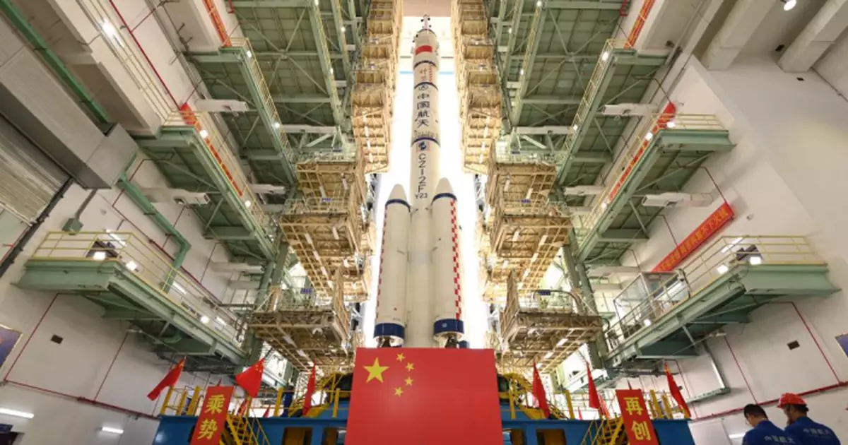 孫東率領代表團到甘肅酒泉 參與神舟二十三號出征儀式