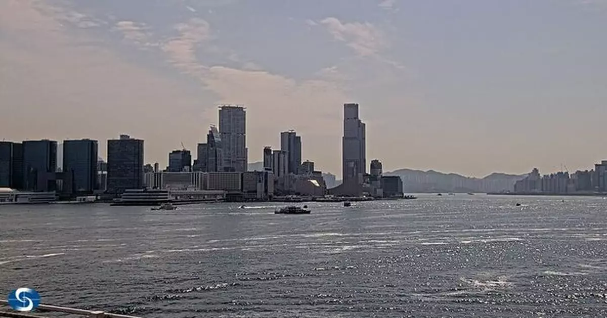 天氣 | 天文台：日間極端酷熱最高約35度 稍後有驟雨及狂風雷暴