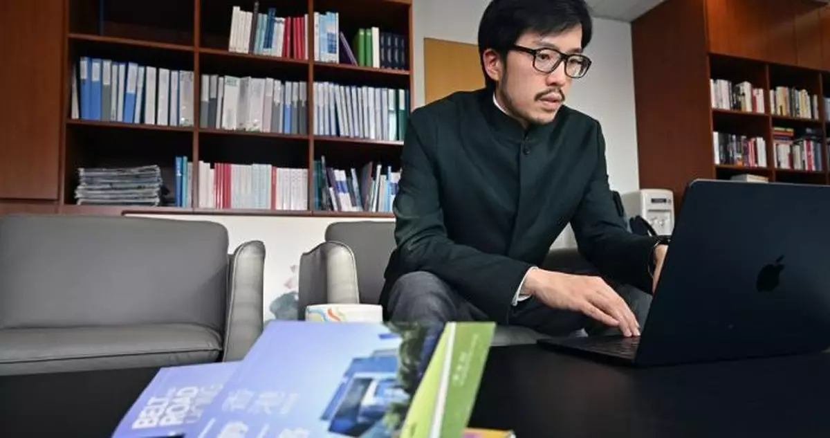 何力治：香港與中亞國家經貿持續升續 特首率團出訪有助進一步拓展商機