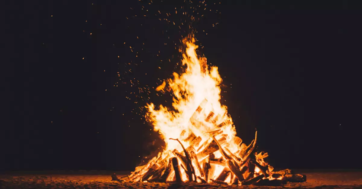 無妄之災！奧地利青年露營生火 誤觸二戰地下彈藥送院治療