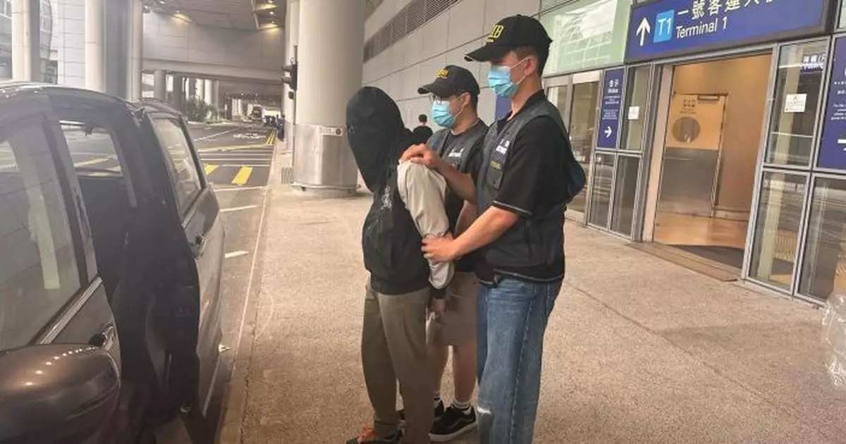 海關機場截查曼谷抵港20歲男子  隨身行李檢值130萬大麻花