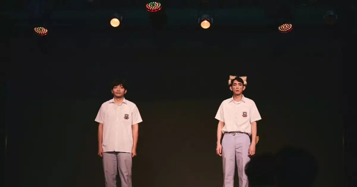 與何麗嫦客串做臨記觀賞「玩笑雙雄」演出 龍文康盼《喜劇開場》引起本地觀眾共鳴
