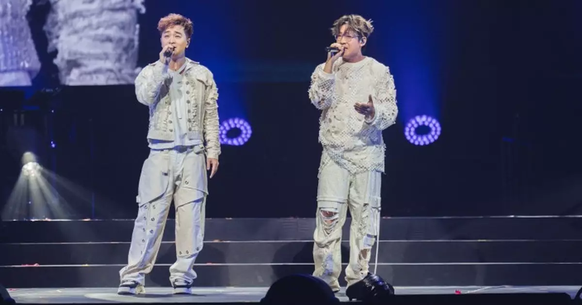 「健康 • 旦呈獻：羅啟豪 & 譚輝智雙聲演唱會 2026 」圓滿完成 大唱經典金曲台上感性對大家表白