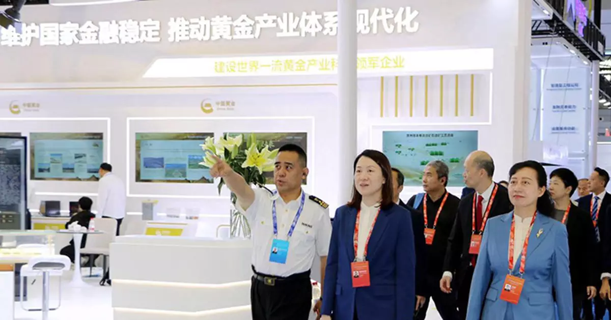 香港海關代表團赴新疆出席亞歐博覽會 推動「疆品」經香港走向國際