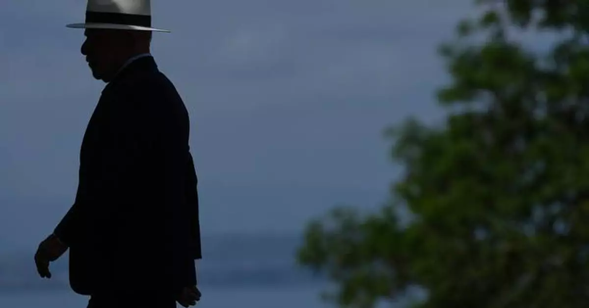 巴西總統盧拉警告特朗普勿干預大選 指對方不了解巴西