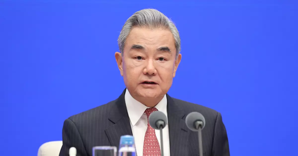 王毅：中國始終積極參與全球治理體系建設
