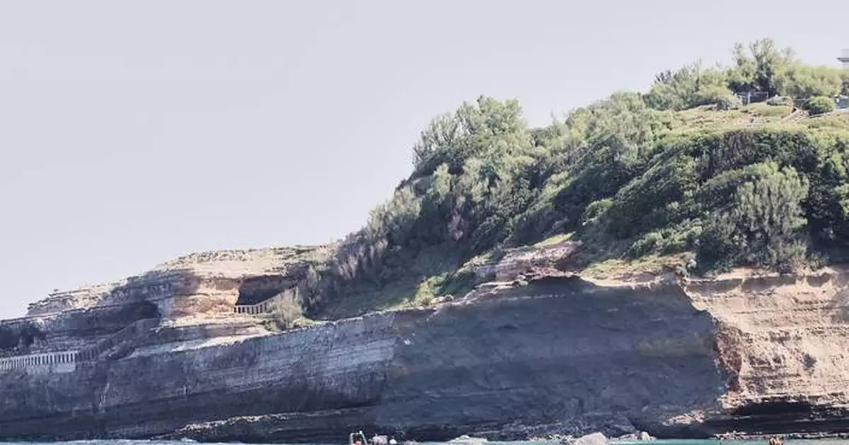 比亞里茨燈塔附近海岸塌陷 一潛水員死亡一人失蹤