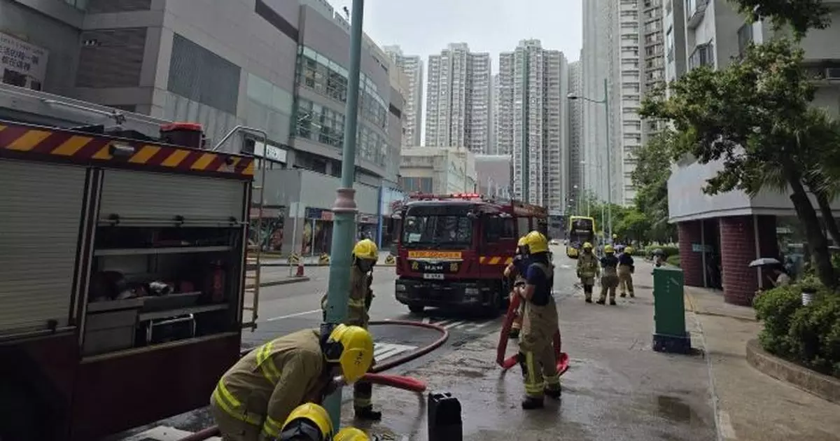 海怡半島單位燈泡過熱起火冒大量濃煙　50人需疏散無人傷