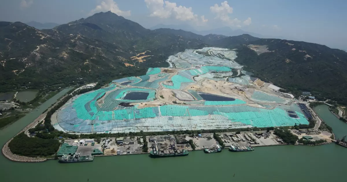 新界西堆填區垃圾滲濾液疑滲漏至雨水排水口 環保署﹕未有顯著影響生態跡象