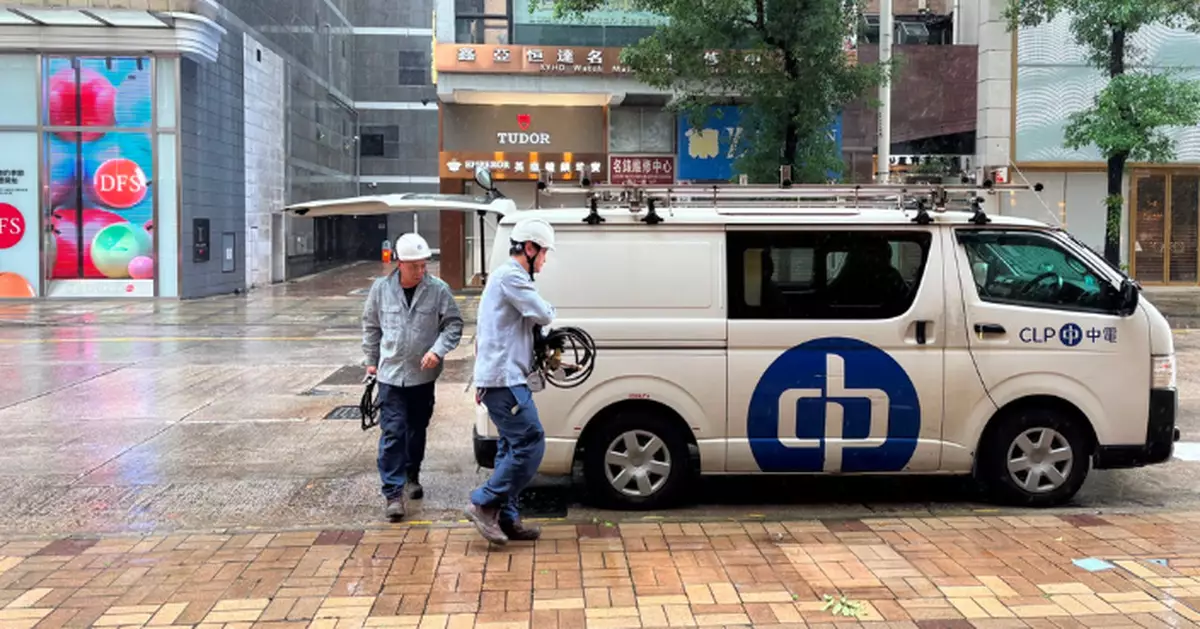 中電風後全速進行巡查維修及復電工作