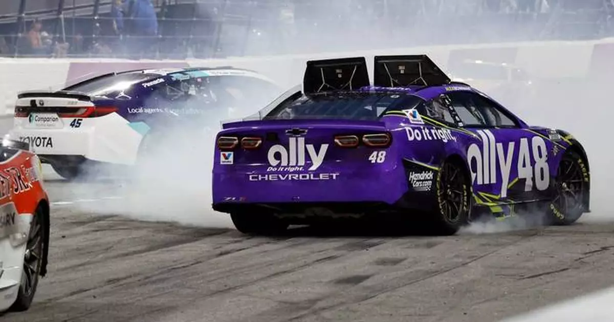 NASCAR車手艾力士鮑曼宣布2027賽季後退役