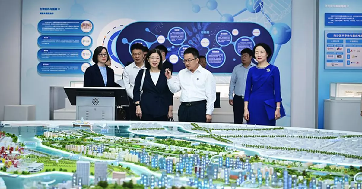 政制及內地事務局局長謝小華訪問廣州 就香港首份五年規劃聽取意見
