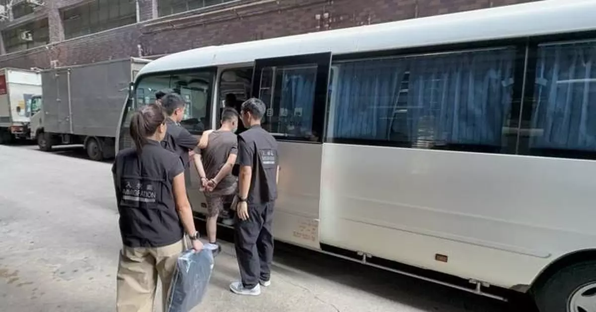 入境處多區反非法勞工 搜餐廳工業大廈及裝修單位拘32人