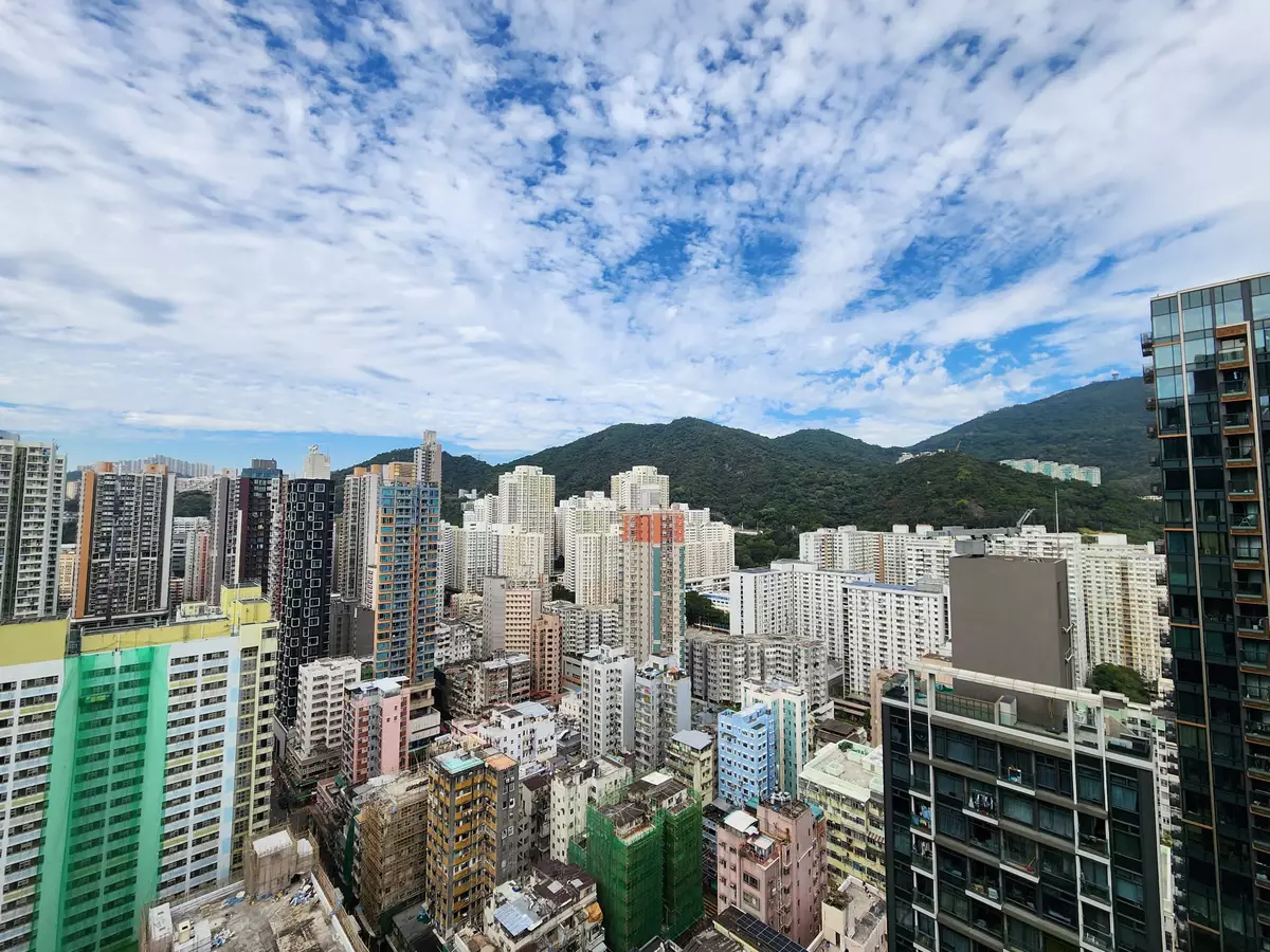 資金對香港樓市情有獨鍾