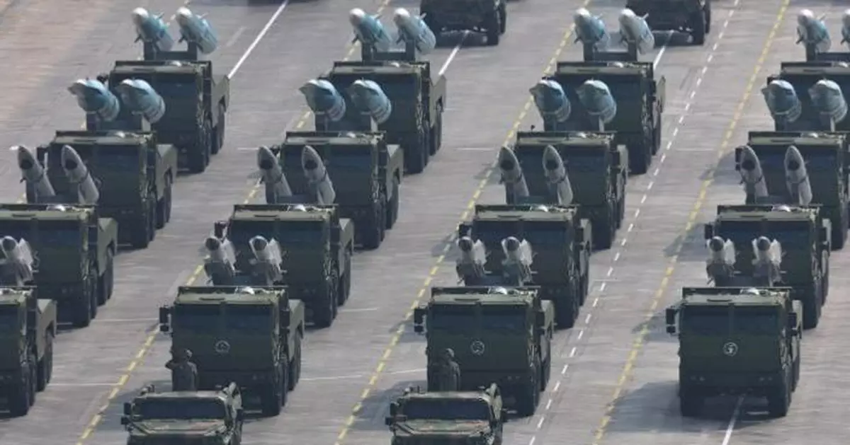 央視首曝黑色鷹擊-18反艦導彈　中美同步「塗黑」　解放軍主力武器隱身抗腐蝕雙升級