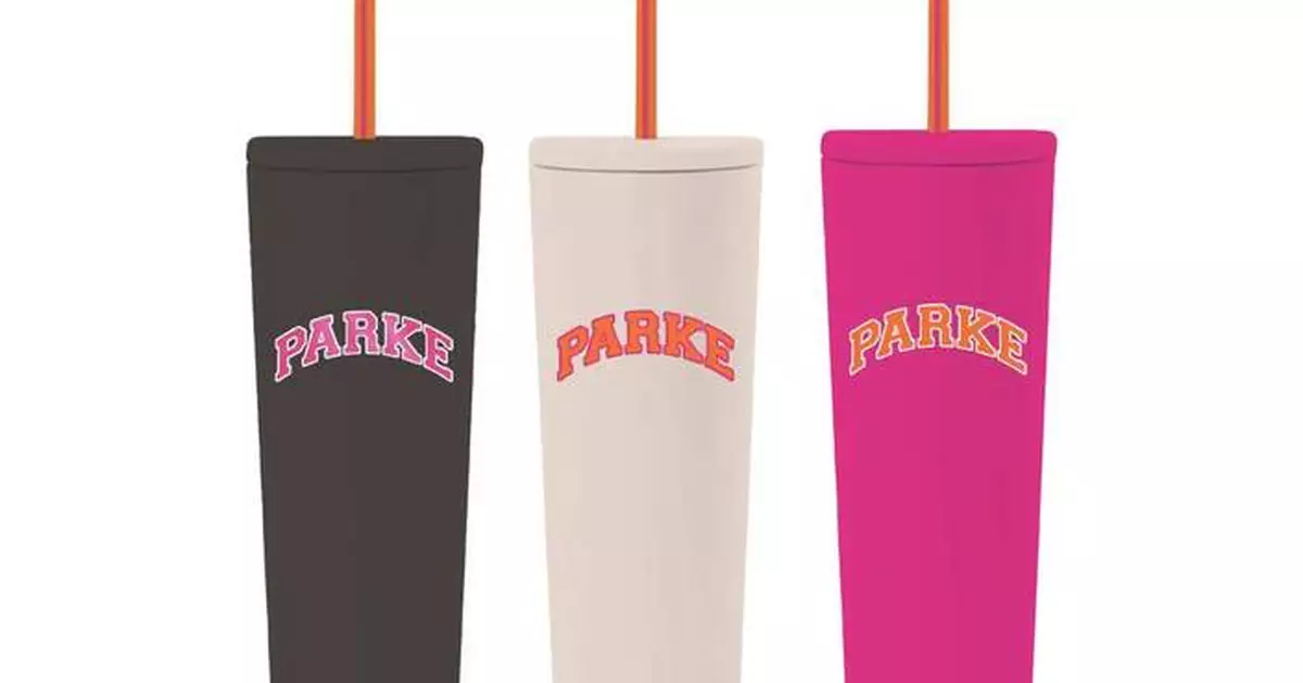 Dunkin'聯乘Parke推「Daydream Refresher」飲品及服裝系列